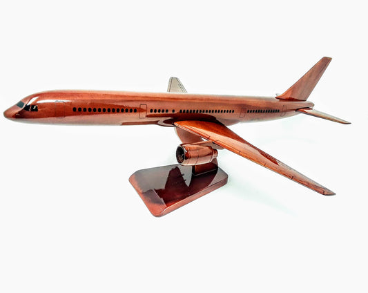 Boeing 757 Wood Model