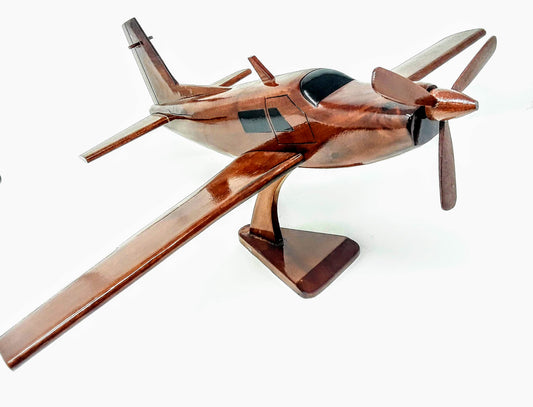 Bonanza Straight Tail Wood Model