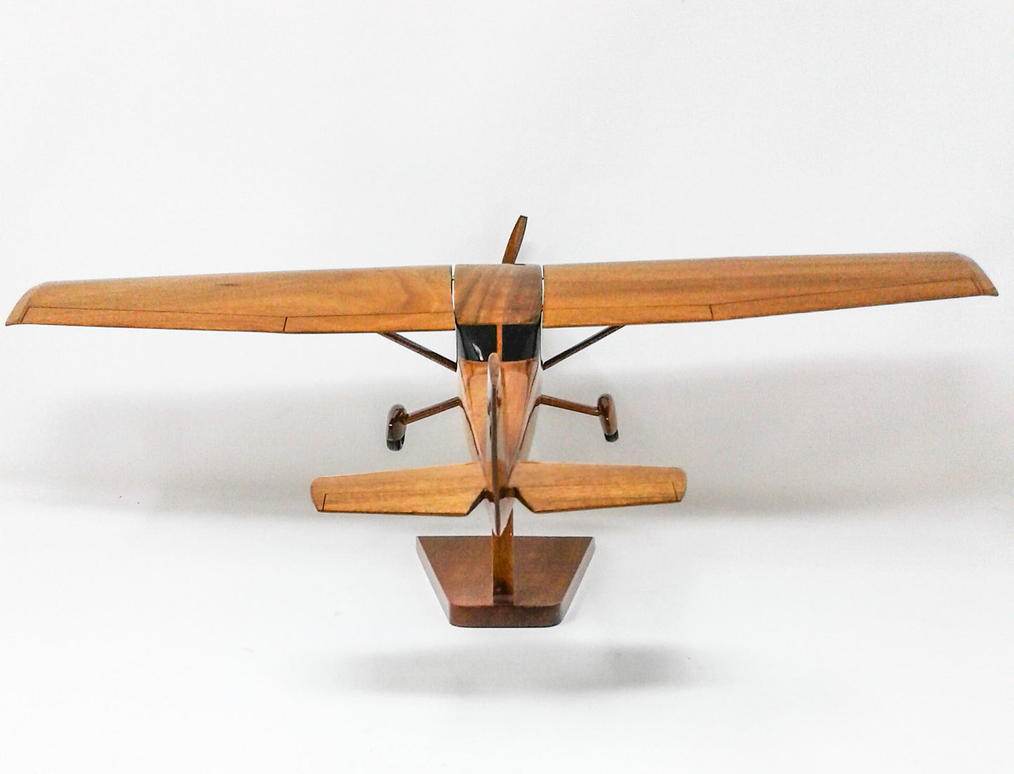 Cessna 150 Wood Model