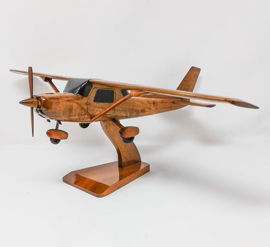 Cessna 150 Wood Model