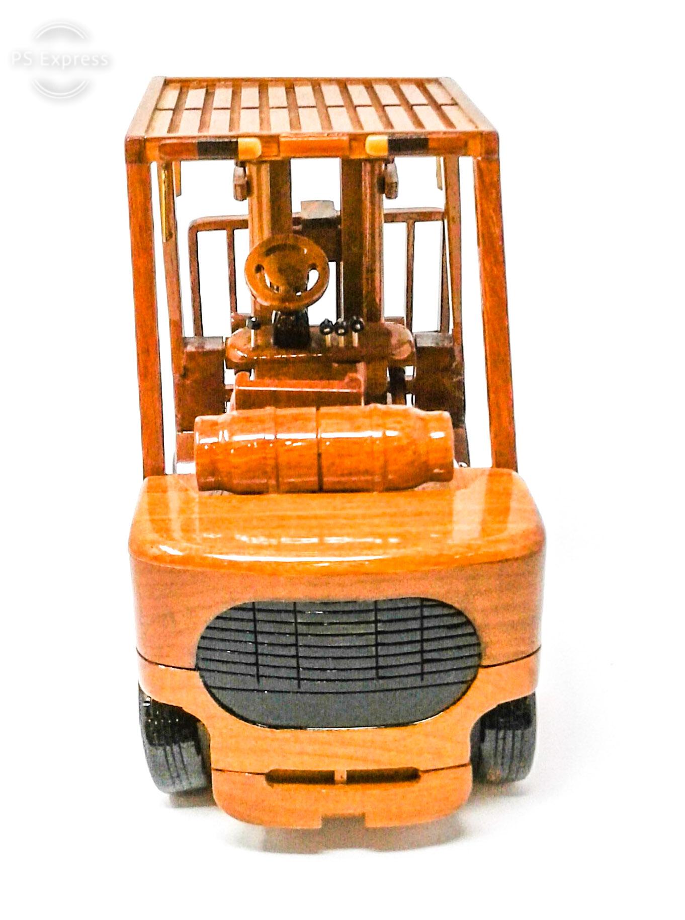 Forklift Wood Model