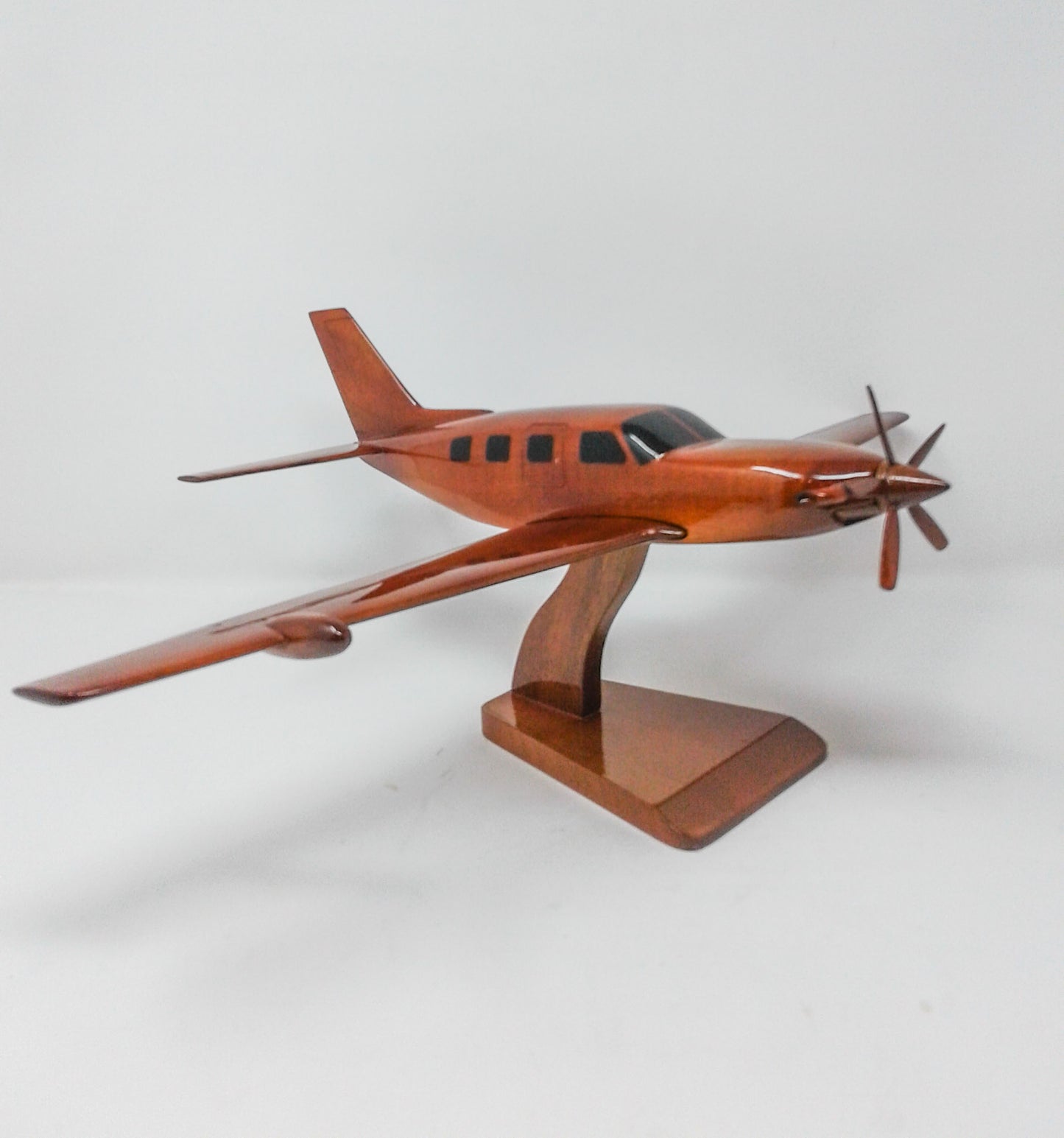 Piper 600 Wood Model