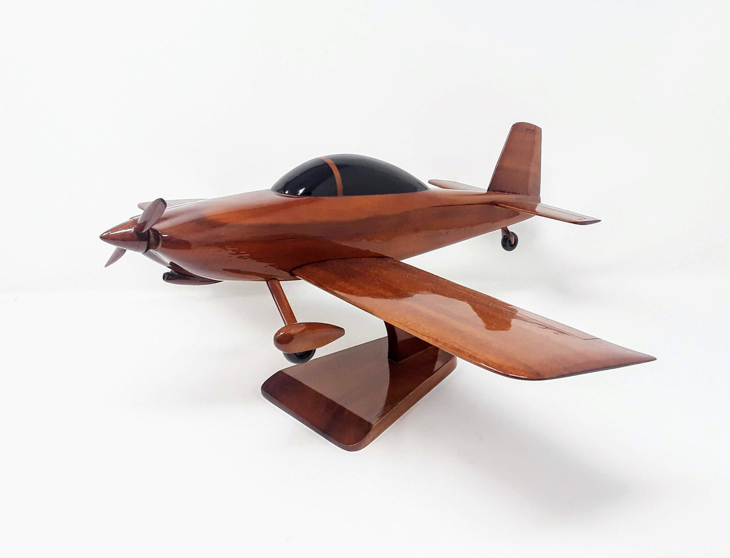 RV-8 Airplane Wood Model